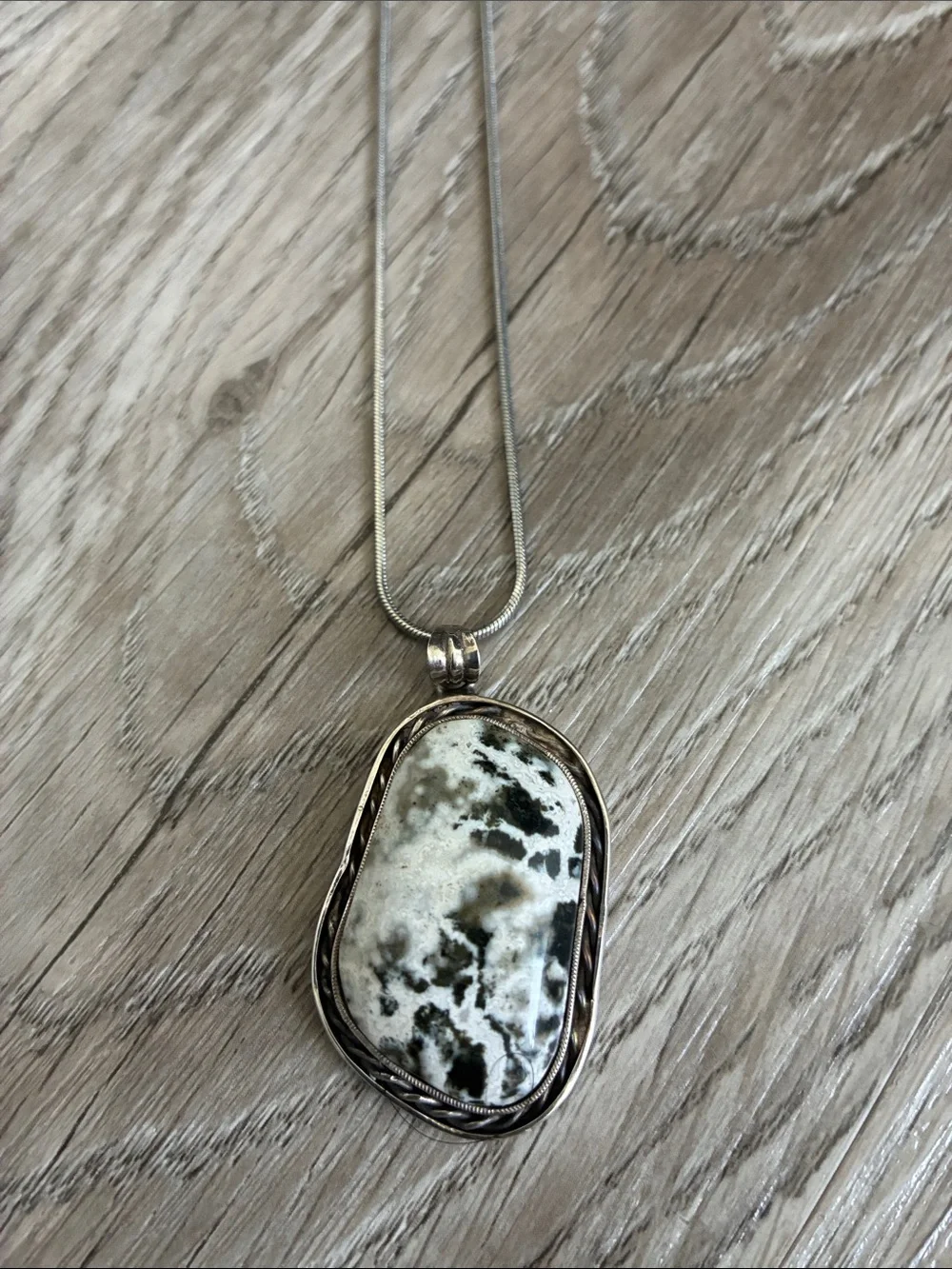 Vintage Sterling Silver White Buffalo Turquoise Artisan Pendant Necklace